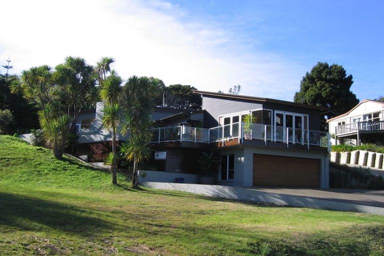 Photo of property in 44 Kaitoke Street, Raglan, 3225