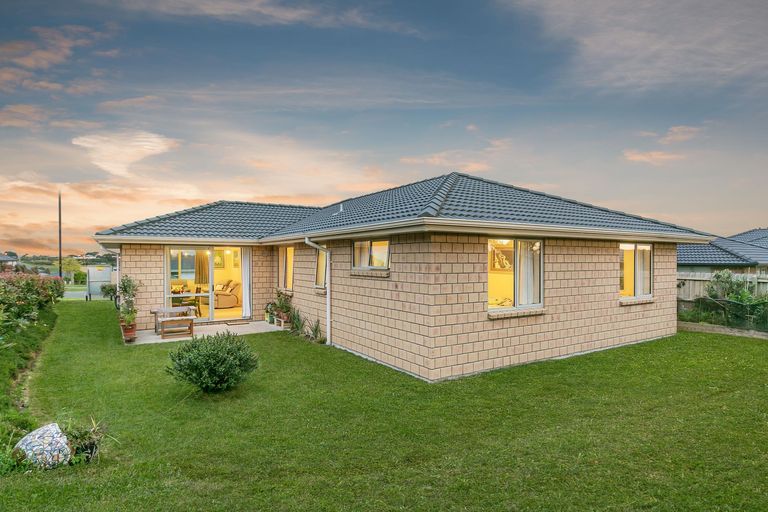 Photo of property in 26 Pyne Crescent, Pokeno, 2402