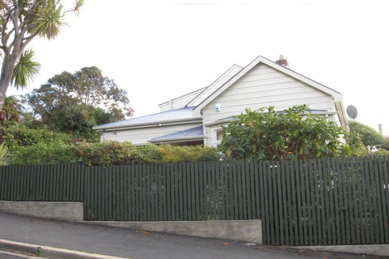 Photo of property in 28 Stonelaw Terrace, Maori Hill, Dunedin, 9010