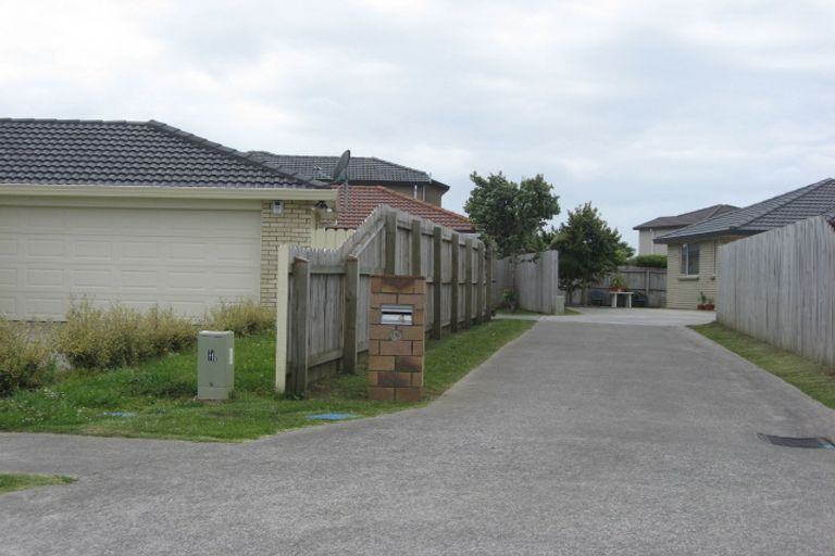 Photo of property in 34 Morewa Place, Takanini, 2112