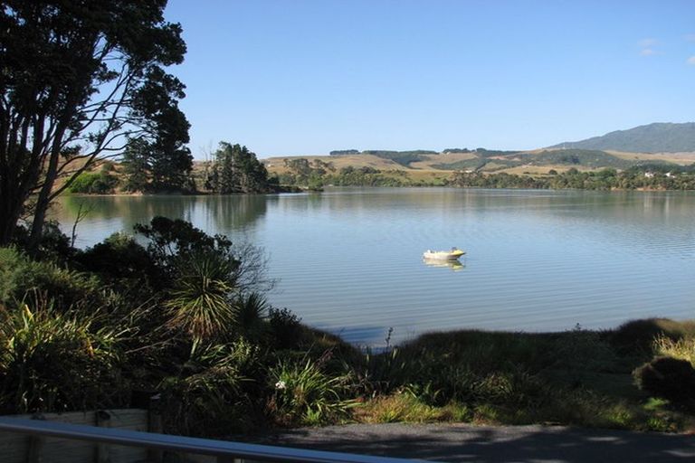 Photo of property in 44 Kaitoke Street, Raglan, 3225