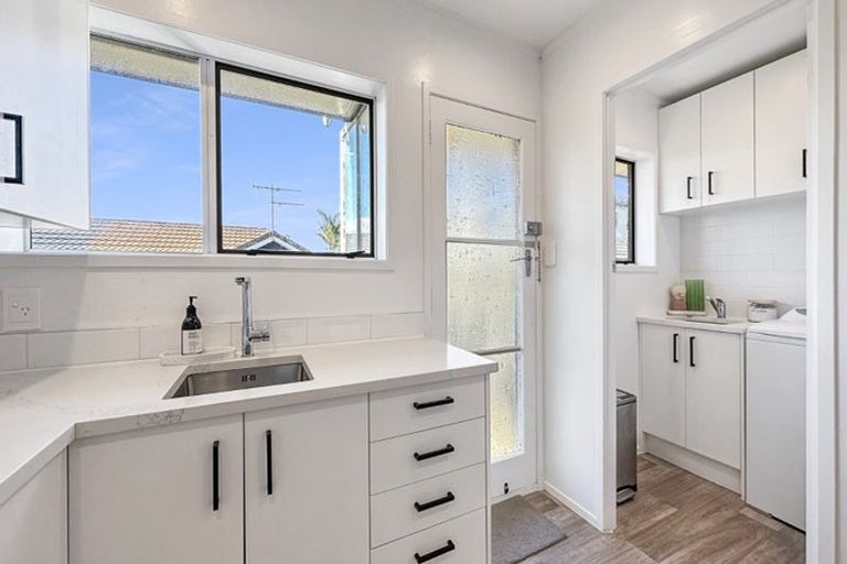 Photo of property in 2/18 Puriri Street, Takapuna, Auckland, 0622