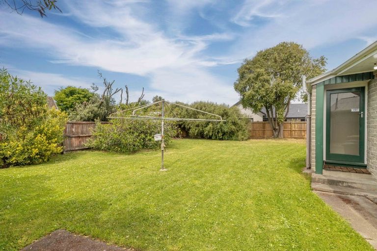 Photo of property in 4 Chedworth Avenue, Bishopdale, Christchurch, 8053