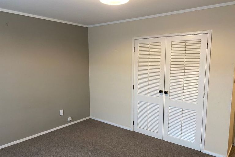 Photo of property in 2 Short Street, Papakura, 2110