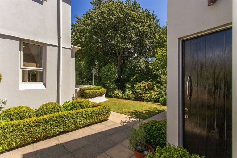 Photo of property in 25 Chepstow Avenue, Fendalton, Christchurch, 8052