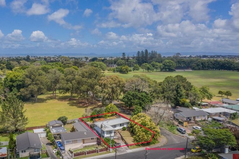 Photo of property in 41 Eddowes Street, Manurewa, Auckland, 2102