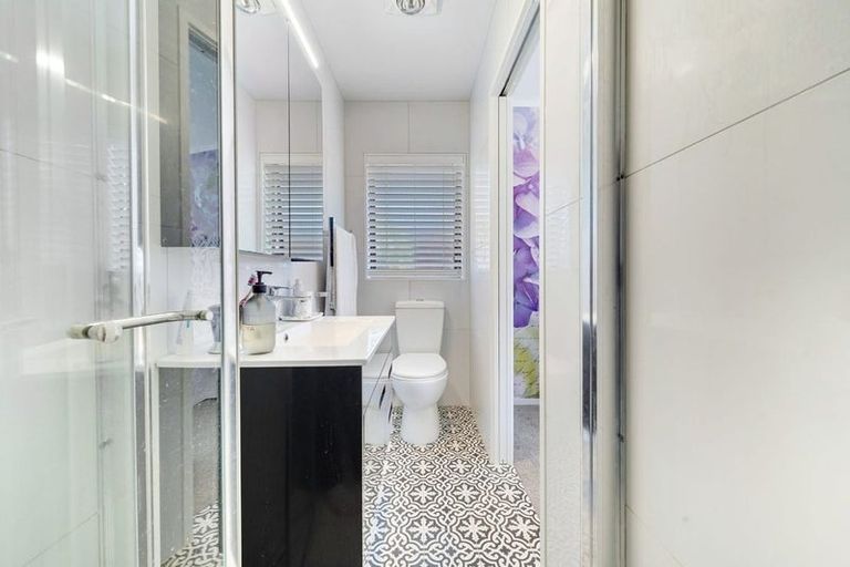 Photo of property in 1/16 Bellfield Road, Opaheke, Papakura, 2113