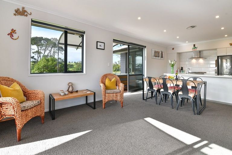 Photo of property in 25 Discovery Drive, Gulf Harbour, Whangaparaoa, 0930