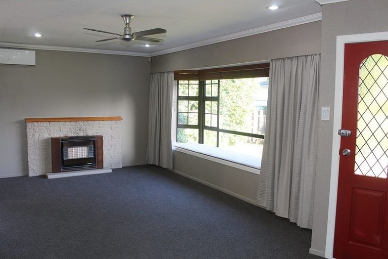 Photo of property in 6 Brough Place, St Andrews, Hamilton, 3200