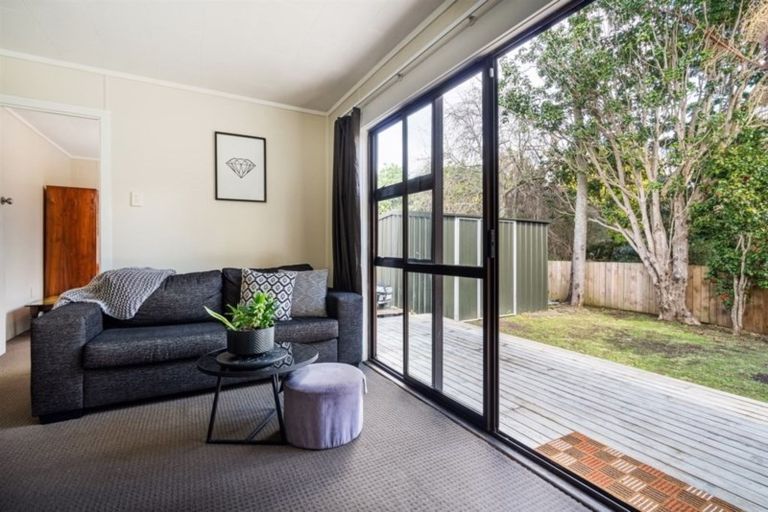 Photo of property in 1/34 Drome View Place, Beach Haven, Auckland, 0626