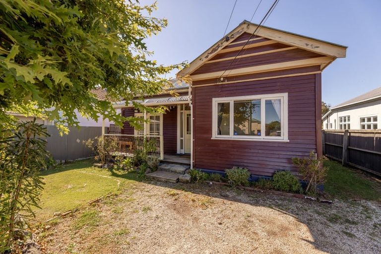 Photo of property in 36 Olliviers Road, Phillipstown, Christchurch, 8011