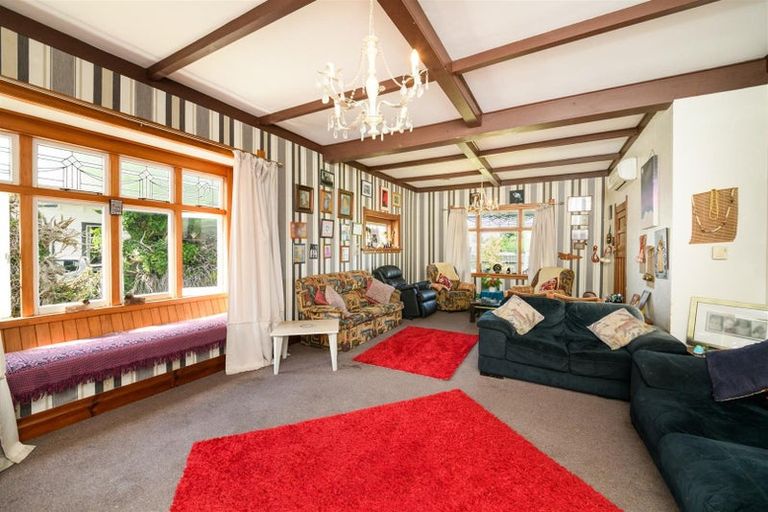 Photo of property in 14 Hunia Street, Marton, 4710