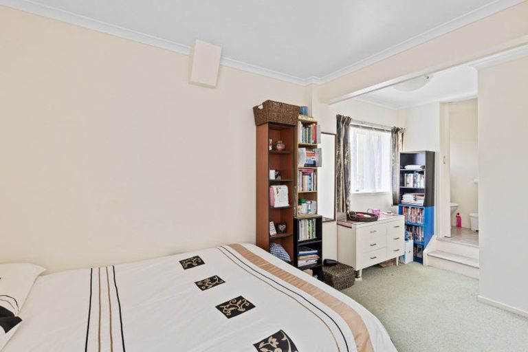 Photo of property in 13 Pukekohatu Street, Waitara, 4320