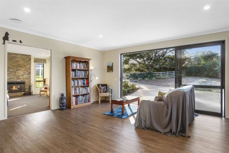 Photo of property in 29 Moses Road, Kaukapakapa, 0873