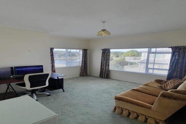 Photo of property in 93 Jickell Street, Hokowhitu, Palmerston North, 4410