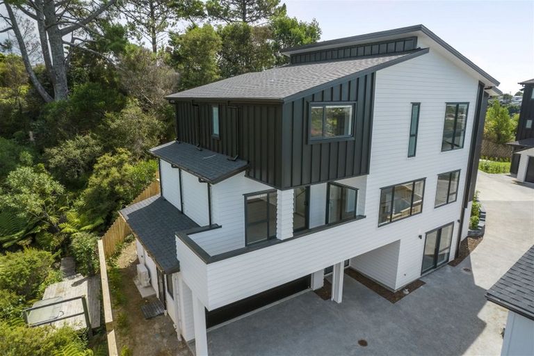 Photo of property in 85a Bayside Drive, Browns Bay, Auckland, 0630