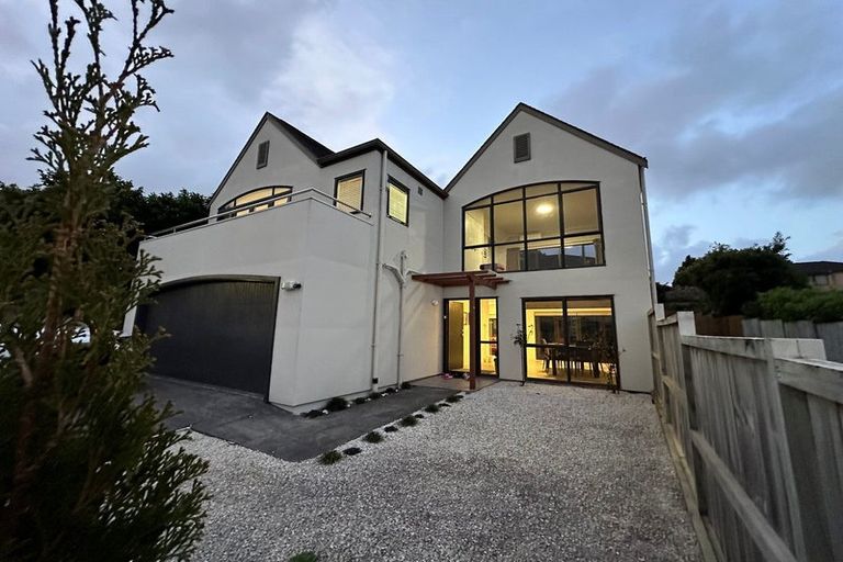 Photo of property in 3 Bluefin Way, West Harbour, Auckland, 0618