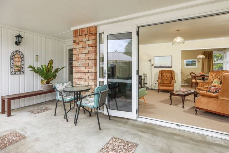 Photo of property in 21 Pulham Crescent, Queenwood, Hamilton, 3210