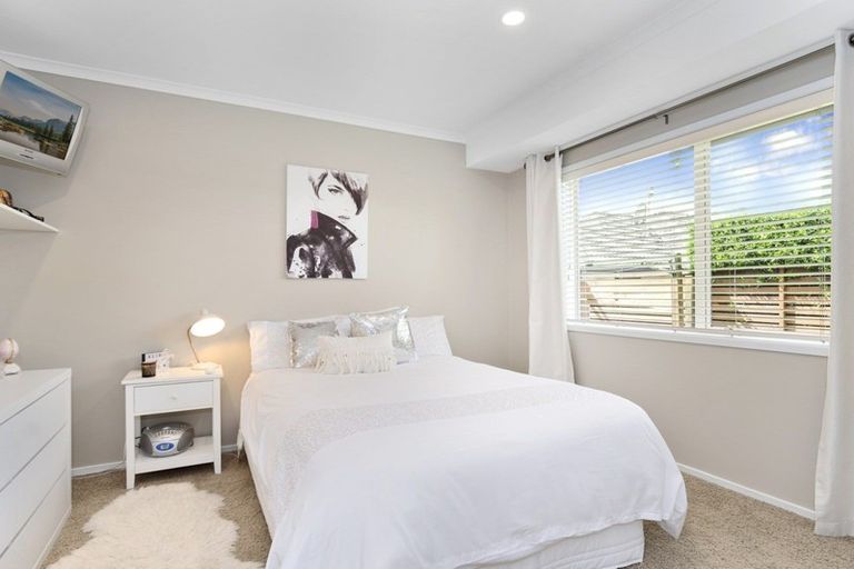 Photo of property in 40 Contour Avenue, Pyes Pa, Tauranga, 3112