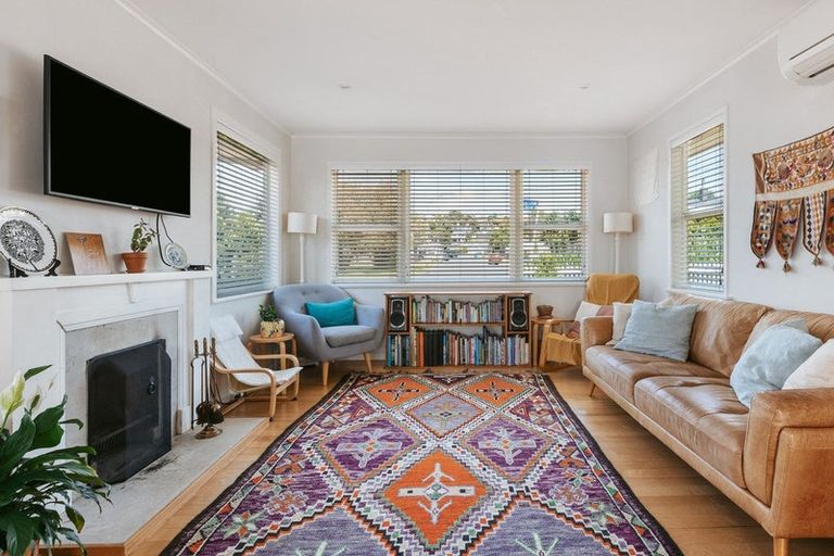 Photo of property in 103 Sherwood Street, Bellevue, Tauranga, 3110