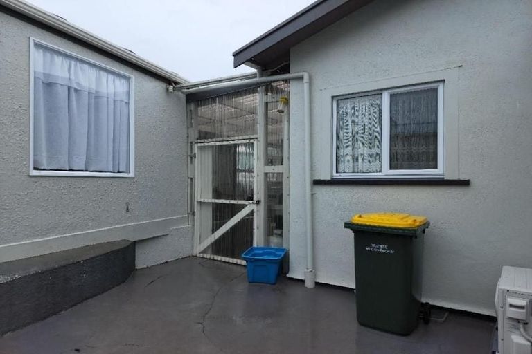 Photo of property in 27 Ngamotu Road, Moturoa, New Plymouth, 4310