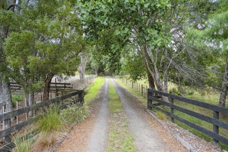 Photo of property in 17 Lascelles Drive, Dairy Flat, Albany, 0794