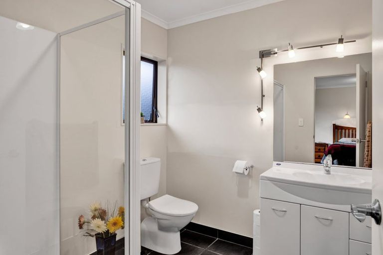 Photo of property in 5 Marlin Terrace, Bell Block, New Plymouth, 4312