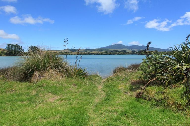 Photo of property in 44 Kaitoke Street, Raglan, 3225
