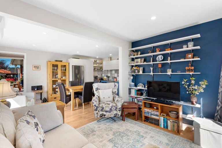 Photo of property in 16f Mure Street, Mosgiel, 9024