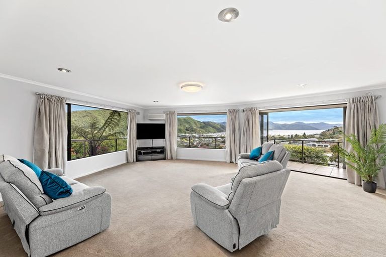 Photo of property in 10 Moana Heights, Waikawa, Picton, 7220