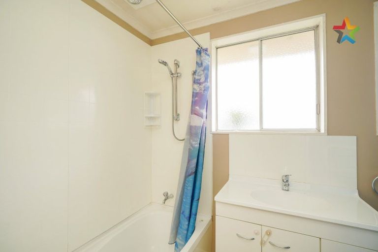 Photo of property in 22 Avon Place, Clifton, Invercargill, 9812