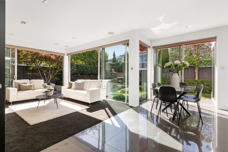 Photo of property in 54 Office Road, Merivale, Christchurch, 8014