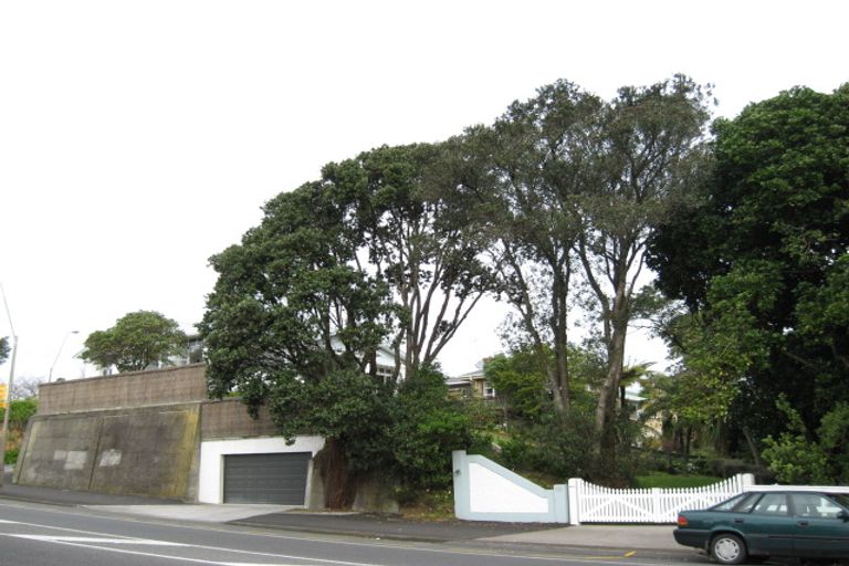 Photo of property in 422 Devon Street East, Strandon, New Plymouth, 4312