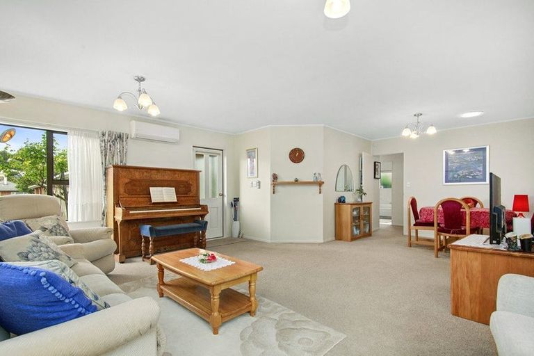 Photo of property in 3/161 Main Road, Tawa, Wellington, 5028