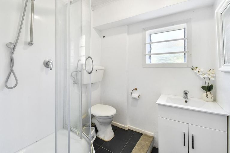 Photo of property in 11 David Avenue, Hillpark, Auckland, 2102