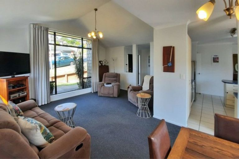 Photo of property in 93 Orion Drive, Welcome Bay, Tauranga, 3112