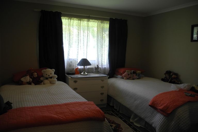 Photo of property in 151 Garlands Road, Waimate, 7979