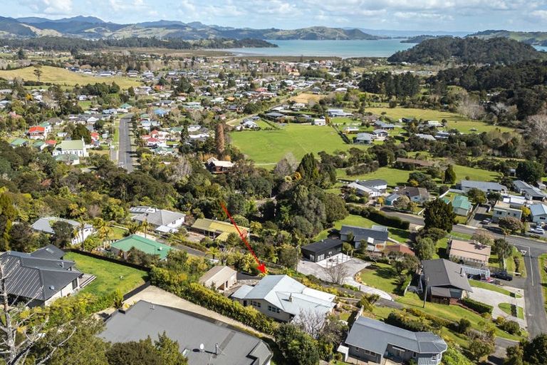 Photo of property in 45 James Street, Coromandel, 3506