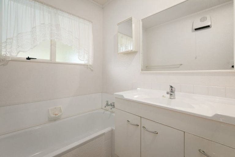 Photo of property in 1 Rosemary Place, Katikati, 3129