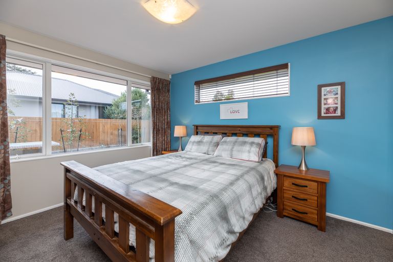 Photo of property in 364 Bower Avenue, North New Brighton, Christchurch, 8083
