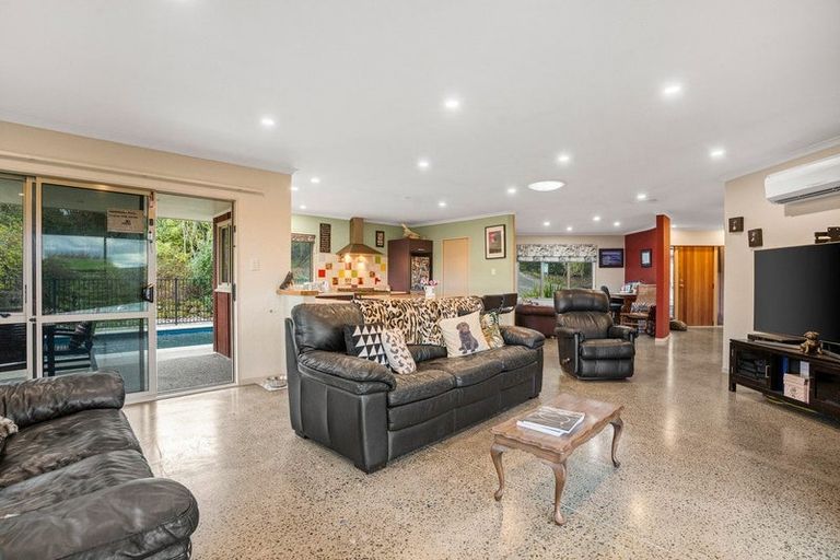 Photo of property in 33 Nikau Heights, Lansdowne, Masterton, 5810