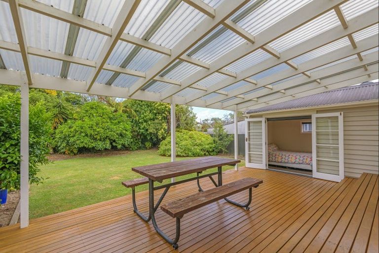 Photo of property in 92 Lyndhurst Street, Takaro, Palmerston North, 4412