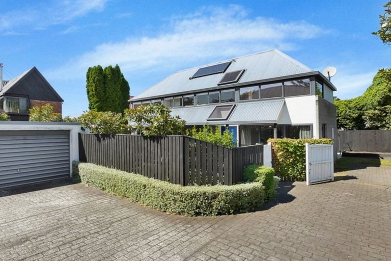 Photo of property in 1/14 Taylors Avenue, Bryndwr, Christchurch, 8052