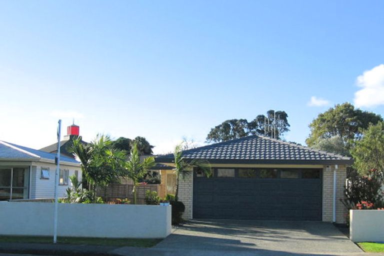 Photo of property in 2 Percy Street, Kensington, Whangarei, 0112