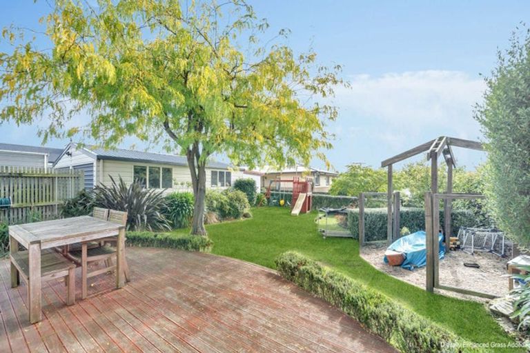 Photo of property in 13 Sussex Street, Weston, Oamaru, 9401