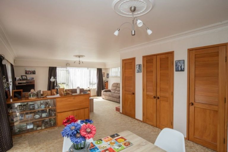 Photo of property in 38 Paul Drive, Ngatea, 3503