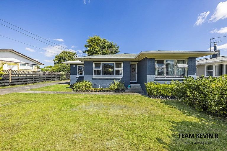 Photo of property in 87 Old Wairoa Road, Papakura, 2110