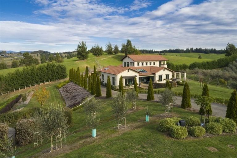 Photo of property in 207 Horton Road, Tasman, Upper Moutere, 7173