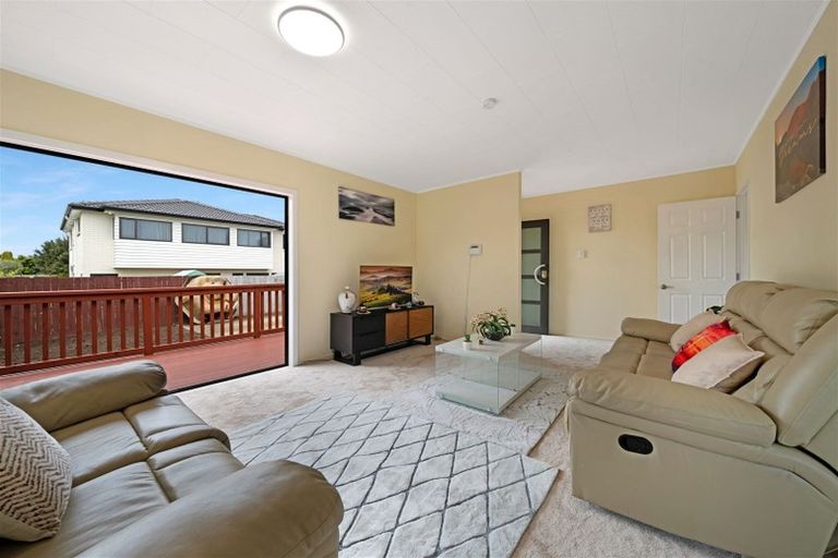 Photo of property in 2a Murillo Place, Henderson, Auckland, 0612
