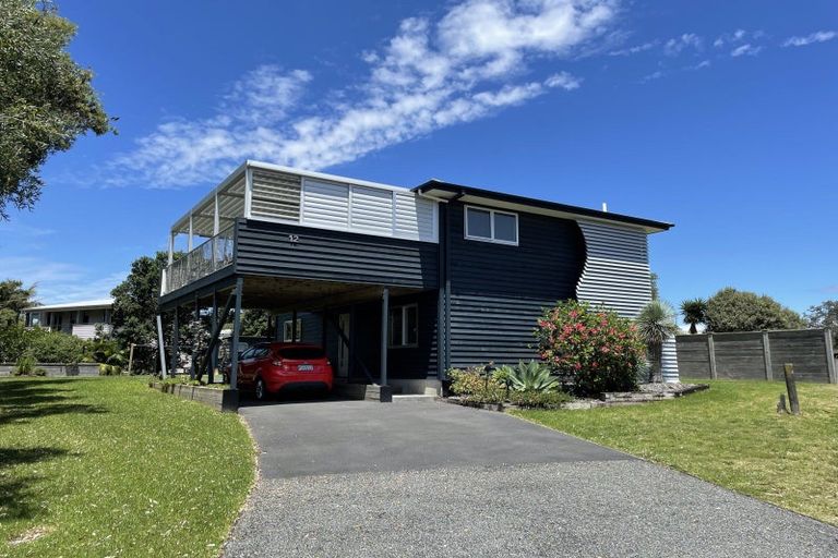 Photo of property in 12 Tuhua Place, Bowentown, Waihi Beach, 3177